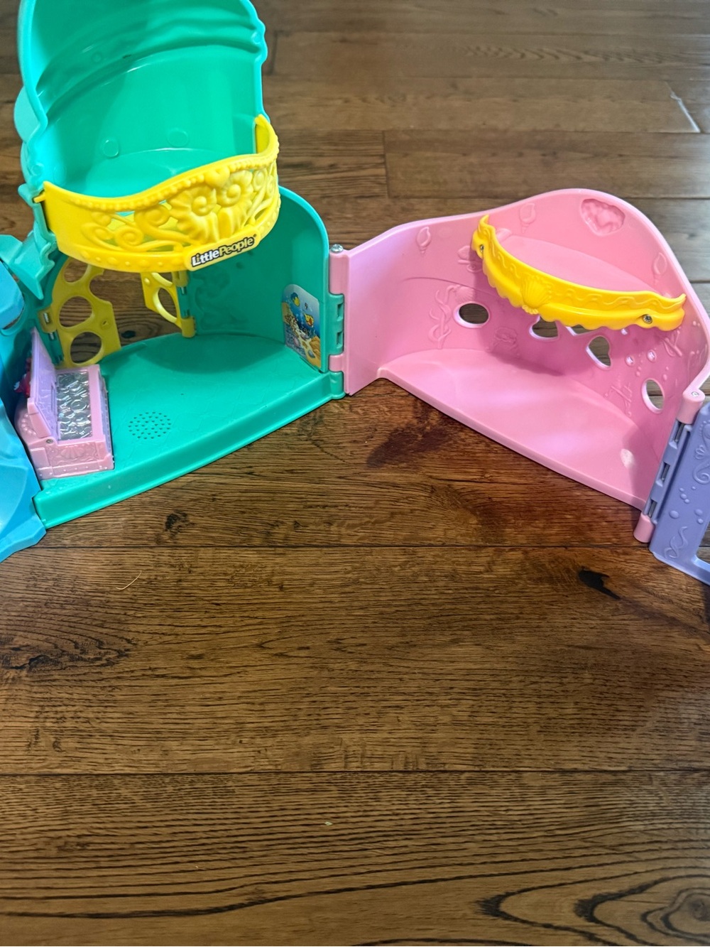 Fisher Price Little People Ariel’s Grotto - Picture 4 of 4